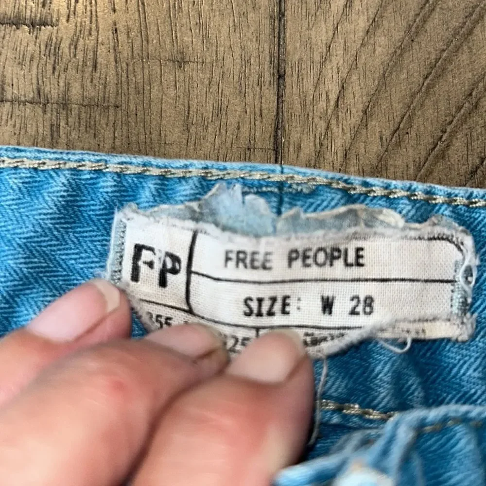 🌞 Free 🇺🇸 People Lagoon Blue Cropped 5 Pocket Denim Jeans 👖 Pull Up Straps!